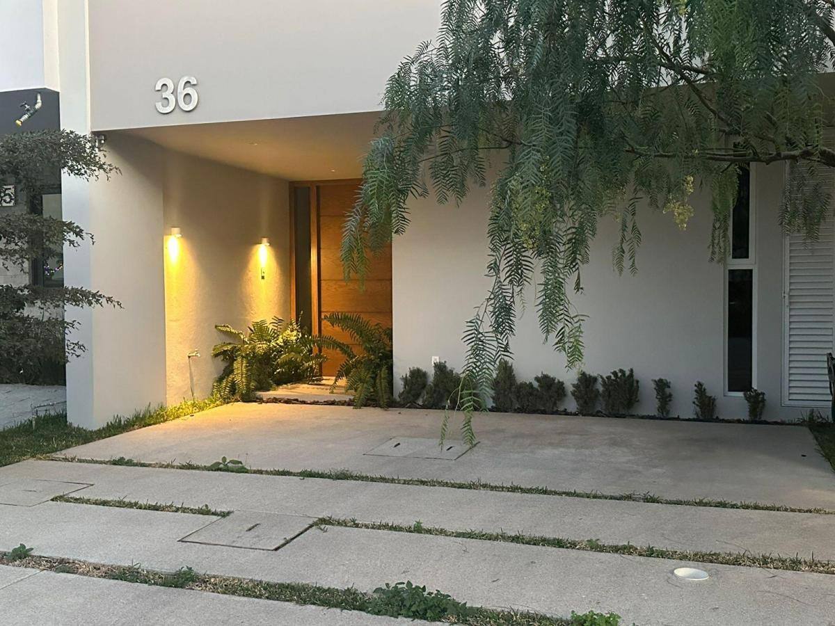Casa en Venta en Punto Sur 1
